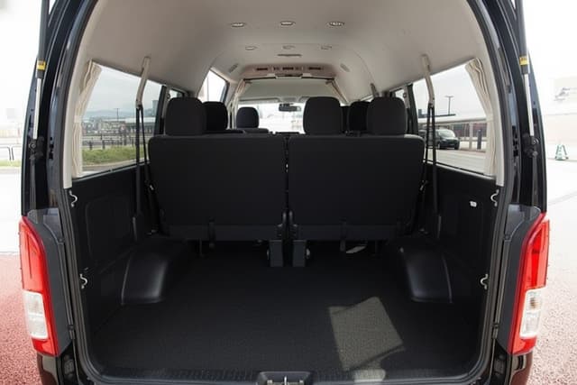 Toyota Hiace Grand Cabin - View 5